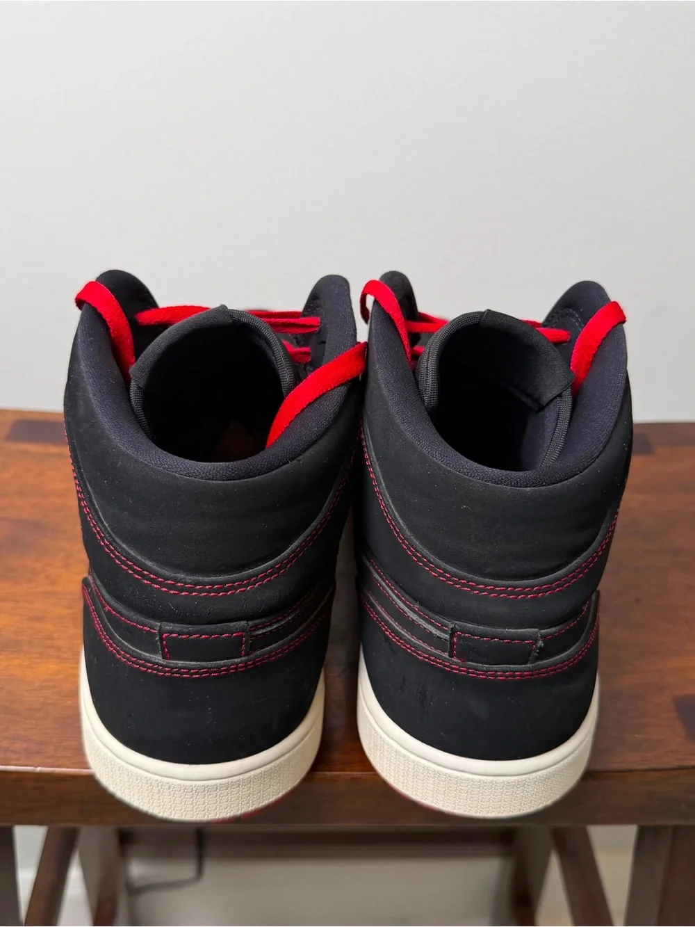 Air Jordan 1 Mid Fearless Come Fly With Me Men’s 11.5 Black Red CK5665-062